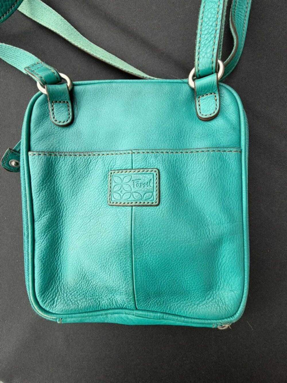 Fossil Torquoise Leather Crossbody Bag Adjustable Strap Organizer Purse